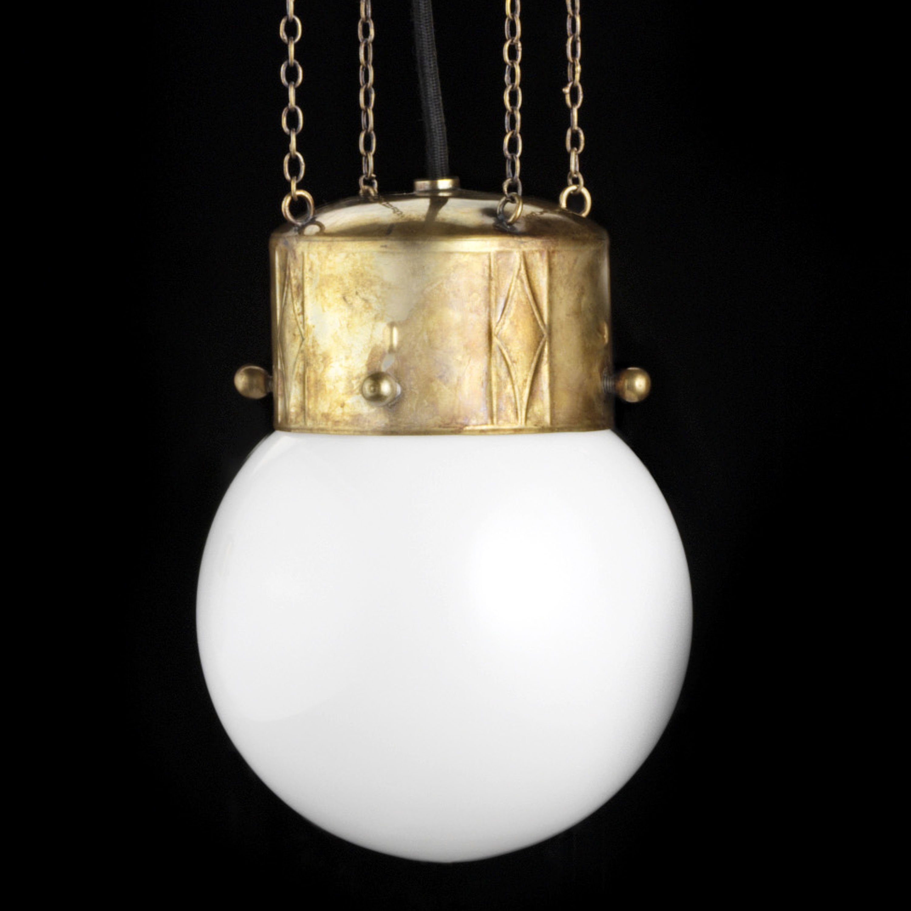 Pair of hanging lamps